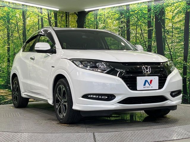 大好評のボディコーティング「弾スプラッシュコート」もご納車までに施工可能。通常のガラスコートと異なる、耐久年数6年の無機質ガラスコーティングが、ボディをキレイな状態に保ってくれます。