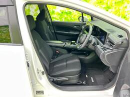 「この車の写真をもっと見たい」「状態が気になる」「この装備はついている？」どんな小さな疑問でもお気軽にお問い合わせください！