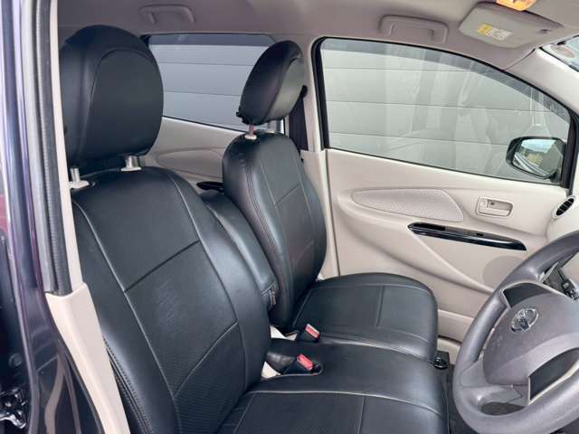 大型屋根つき展示場完備！お車のご用命は株式会社TMオートサービスまで。静岡県富士市松本301-1TEL0545-64-9555