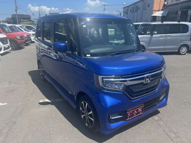 中古車をご購入するにあたって心配なアフターサービス。全国の整備工場・ディーラー様にて保証修理が可能です。保証料金も安心できる設定となっております。