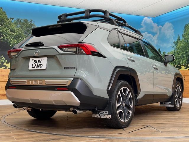 ☆全国のネクステージからお取り寄せが可能※！遠方の店舗に展示してあるクルマが気になる場合も、最寄りの店舗でご覧いただくことが可能です！是非私たちに要望をお聞かせください！※別途費用