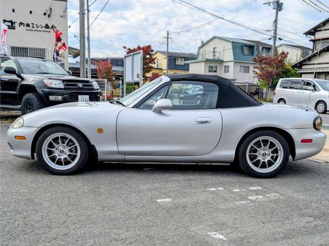 全長3,950×全幅1,680×全高1,230