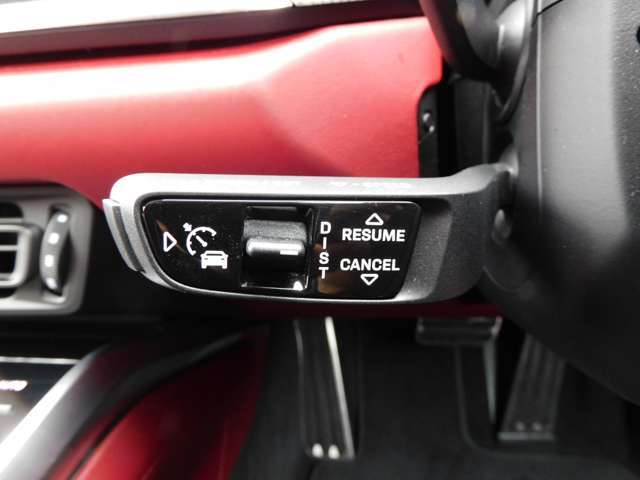 PCMナビ(ポルシェコミュニケーションマネジメントシステム)搭載！！