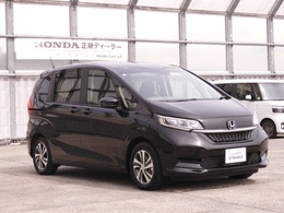 ホンダカーズ認定中古車では、厳しいHonda認定基準をクリアした厳選されたHonda認定中古車のみ、取り扱っております。「ご購入前の安心」「納車後の信頼」を車両と一緒に提供しております。