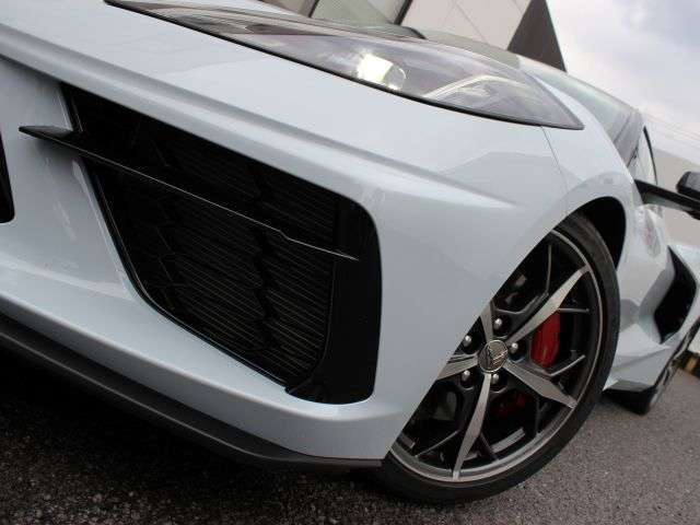 キャデラック葛西/シボレー葛西では、新車を除く全ての商品に、車内への抗菌施工を実施しております。