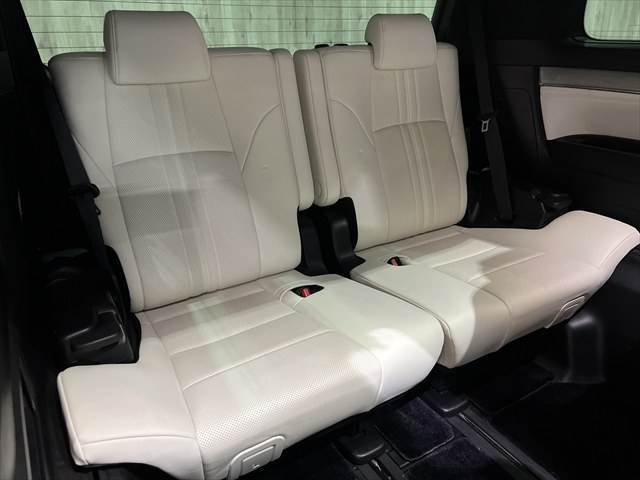 ☆運転席側3列目シート