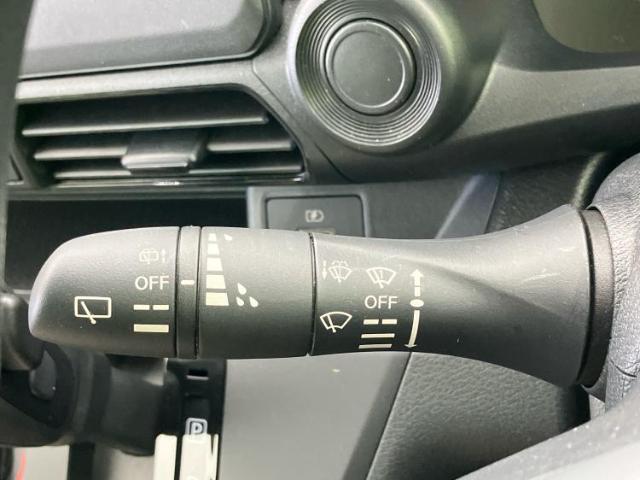 ナビ、ドラレコ、ETC、フリップダウンモニター、デジタルインナーミラーetc…後付け可能です！オプションも豊富に取り揃えておりますのでご安心ください！