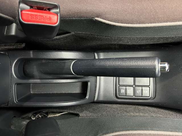 安心の全車保証付き！その他有償になりますが、車両により付帯できる長期保証もご用意しております！