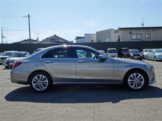 お客様のお車の下取りも大歓迎です。ダイレクト販売によるコストダウンが可能なため高価査定致します。