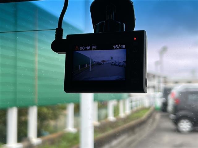 除菌・消臭・抗菌プラスパックいれていただくとさらに快適な空間を！！清潔なお車はお子様にも安心ですね！！中古車がキレイなのは当たり前の時代ですよ！！