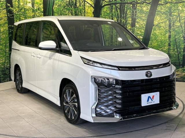 大好評のボディコーティング「弾スプラッシュコート」もご納車までに施工可能。通常のガラスコートと異なる、耐久年数6年の無機質ガラスコーティングが、ボディをキレイな状態に保ってくれます。