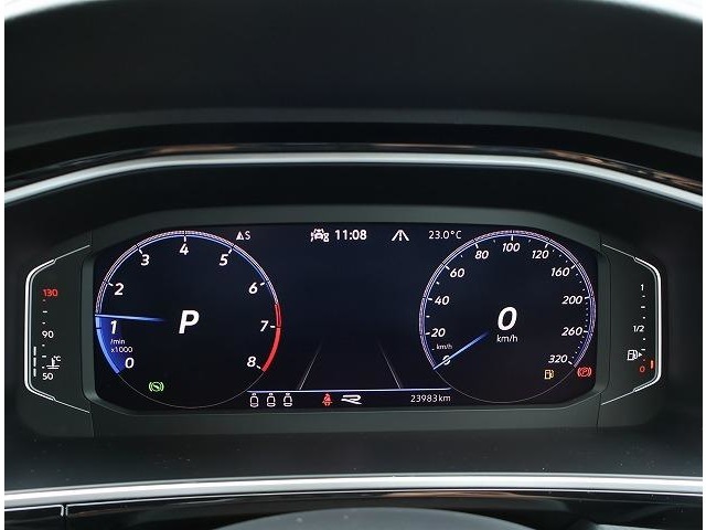 デジタルメータークラスター「Digital　Cockpit　Pro］表示される情報を好みにカスタム！