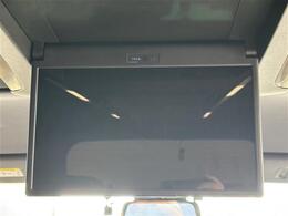 【後部座席操作部】『後部座席周辺の装備』の画像になります。写真の内容に関してご不明点、ご質問等がございましたらお気軽にガリバー店舗までお問い合わせください。