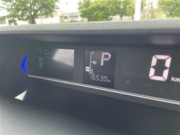 4WD　衝突軽減ブレーキ　両側パワースライド　全方位カメラ　メモリナビ　CD　DVD　BT　フルセグ　ETC　ドラレコ　ハーフレザー　シートヒーター　ステアスイッチ　LED　フォグランプ