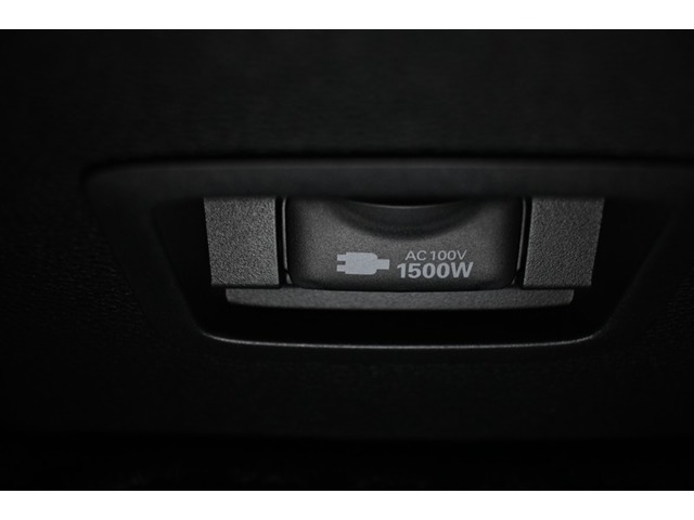 AC100V1500Wアクセサリーコンセント装備！