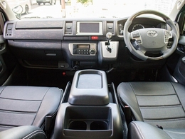 オリジナルインテリアパネル3点セットを装備してます！