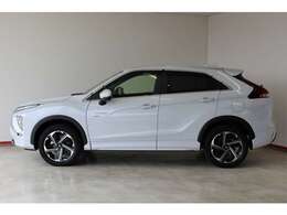 JAFはご加入されていますでしょうか？保険のロードサービスと併せてご利用になるとサービス内容も充実して安心もアップ♪詳細はスタッフまでお問い合わせください。