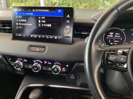 ホンダ純正メモリーナビ搭載ですので、遠距離へのお出かけもお任せ下さい。