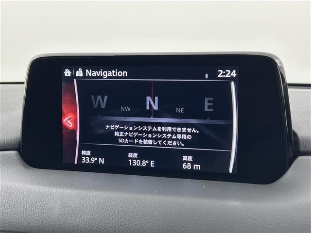 【純正ナビ】専用設計で車内の雰囲気にマッチしたナビが装備されています！利用時のマップ表示は見やすく、いつものドライブがグッと楽しくなります！