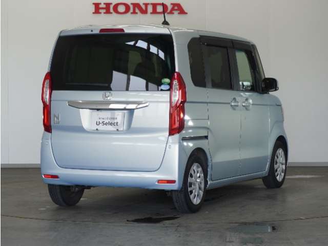 車両本体価格以外に必要な諸費用を含めたお支払い総額で検討して下さい！車両価格は安いけど諸費用が高い！なんてことにならないように当店は購入に必要な金額＝総額を表示しております！