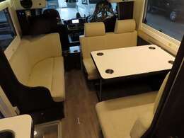 全店3000台からのお車選び、お得な情報満載の当社ホームページも合わせてご覧ください、フジカーズジャパンで検索又はhttp://www.fujicars.jp/に直接アクセス！！