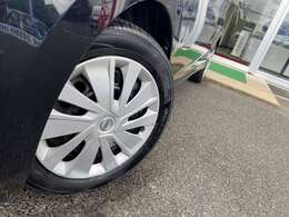 純正フルセグSDナビ☆アラウンドビューモニター☆インテリキー☆プッシュスタート☆タッチパネルオートエアコン☆ドライブレコーダー☆ETC☆アイドリングストップ☆電動格納ミラー☆走行3.3万K☆試乗OK