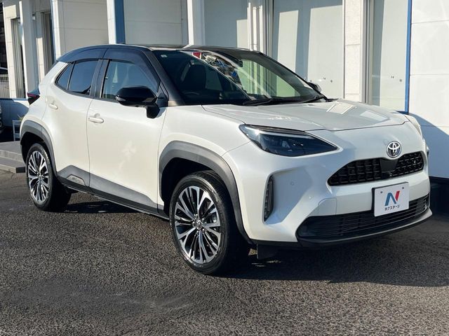 大好評のボディコーティング「弾スプラッシュコート」もご納車までに施工可能。通常のガラスコートと異なる、耐久年数6年の無機質ガラスコーティングが、ボディをキレイな状態に保ってくれます。