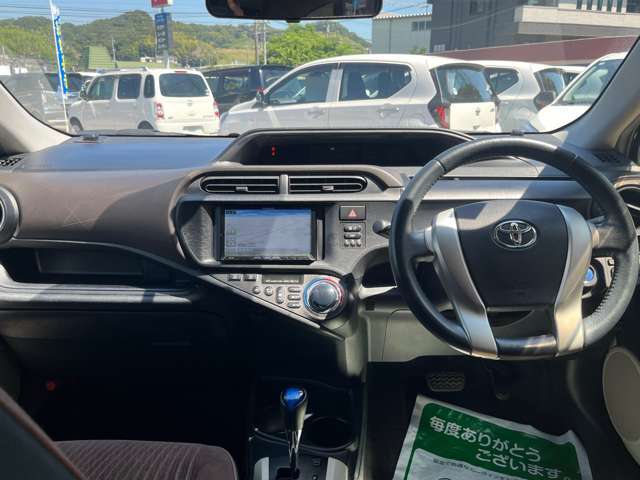 シシドモータースではお車のご購入はもちろんのこと、納車後の整備・車検や万が一の事故の際の板金修理に対しても対応が可能です。