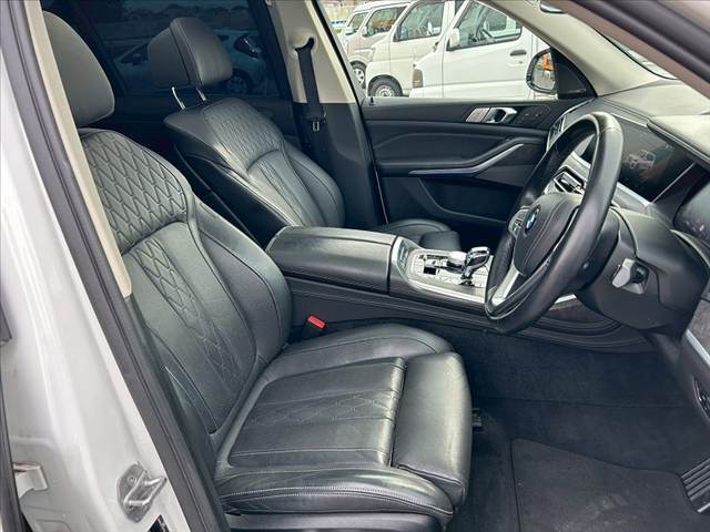 になる車両などあれば、すぐにお問合せ下さい！右のカーセンサー専用ダイヤルからお電話いただくとスタッフがご質問にお答えいたします。