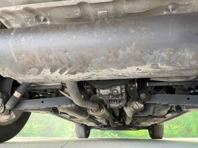 下回りがきれいなうちに、防錆加工の施工がオススメ。降雪地域はもちろん、沿岸部にお住いの方や、趣味でマリン・ウィンタースポーツをされる方にご好評いただいております。