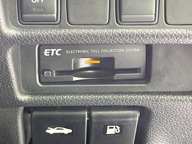 【ETC】高速道路の料金所をストレスなく通過！話題のスポットやサービスエリアに多い「スマートIC」利用時は必須のアイテムです。当店でセットアップを実施、ご納車当日からすぐにご利用いただけます！