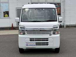 この度は弊社、『スズキ自販近畿　U’sSTATION貝塚』の車両をご覧頂きありがとうございます。当社はスズキ株式会社直営の代理店です。