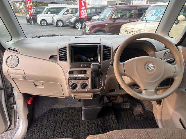 運転しやすいインパネ周りです。見やすいレイアウトで快適なドライブをサポート☆