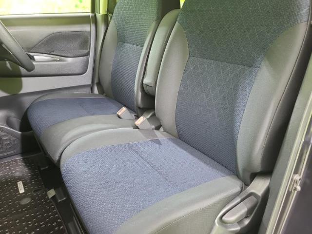 WECARSでは各商談席に大型モニターをご用意しております！見やすい大画面でゆったりと全国の在庫をご覧いただけます！是非ご来店お待ちしております！