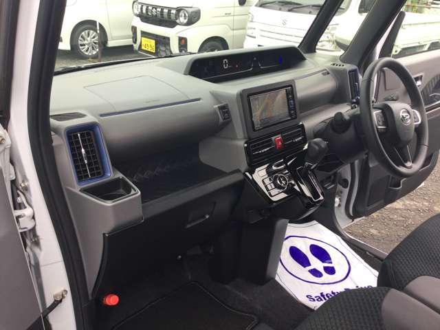 ★今の中古車は上手な買い方で長くお乗りになることができます。より長く乗るには日々の車に対する整備や点検も重要になってきます。そのようなアドバイスも専門スタッフがいるお店ならではのアフターサービスです！