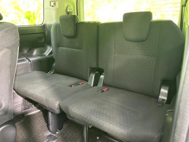 WECARSでは各商談席に大型モニターをご用意しております！見やすい大画面でゆったりと全国の在庫をご覧いただけます！是非ご来店お待ちしております！