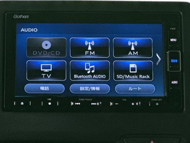 WECARSの店舗にはキッズコーナーがございます！お子様連れのお客様もごゆっくり車選びをお楽しみいただける空間です！