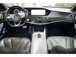 左ハンドル　パノラマサンルーフ　ヒーター＆ベンチレーター付ブラックナッパレザー　ブルメスターサウンド　HUD　ナビTV　360カメラ　フットトランク　レーダーセーフティP