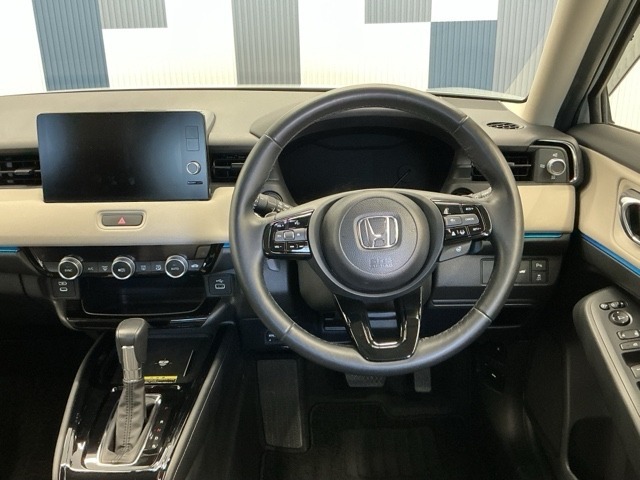 運転しやすいインパネ周りです！見やすいレイアウトで快適なドライブをサポートします！