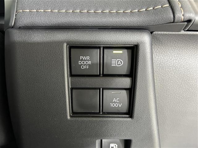 【運転席操作部】快適なドライブを楽しむための機能が装備されています！運転席から触れるので、使いやすいです！除菌プランいれていただくと、さらに清潔で安心していただけます！