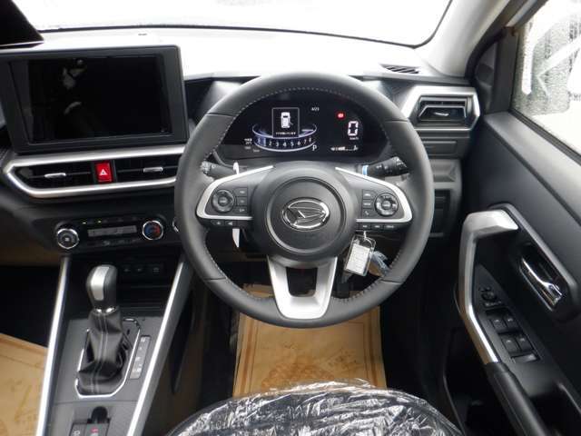 納車整備及びクリーニングを実施してご納車となります。安心してご検討ご購入下さい。お問合せ大歓迎！！