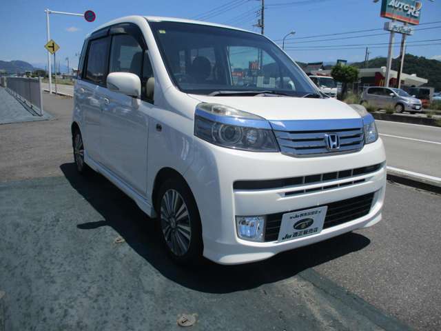 アフターケアもお任せ下さい！車検・修理・鈑金塗装・タイヤ・自動車保険など、車に関するあらゆることを取り扱っています！お気軽にご相談ください！スタッフがご説明・ご案内させていただきます。
