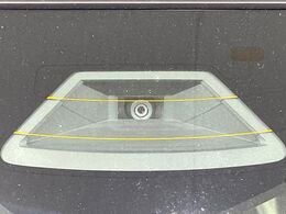 【スズキ　セーフティサポート】走行中に前方の車両等を認識し、衝突しそうな時は警報とブレーキで衝突回避と被害軽減をアシスト。より安全にドライブをお楽しみいただけます。