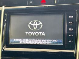 【純正ナビ】人気の純正ナビを装備。オーディオ機能も充実しており、Bluetooth接続すればお持ちのスマホやMP3プレイヤーの音楽を再生可能！毎日の運転がさらに楽しくなります！！