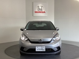 【Honda認定中古車 U-Select】　エンジン、オーディオやカーナビ(社外品は除く）に至るまで保証をお付け致します。全国のホンダディーラーで保証と整備が受けられます。