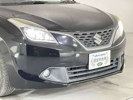 ヘッドライトは定番【HID】暗くなったら自動で点灯、明るくなったら自動で消灯の【オート機能付き】なので、実用性もバッチリです◎