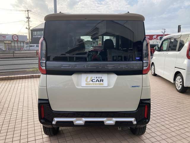 【ピカピカのマーク】お車の大事なポイントも，ピカピカに☆眺めても一緒に走っても嬉しさ倍増ですね！