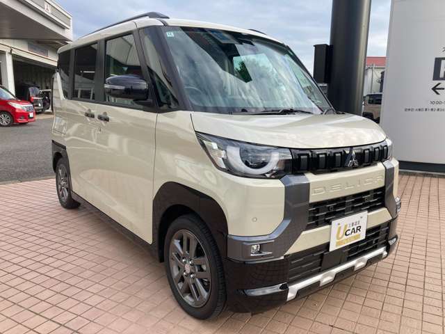 【安心の徹底クリーニング】エンジンルーム・シート下など、見えにくい部分までしっかりと清掃を実施！気になる臭いもしっかり洗浄しています♪気持ちの良い車選びをお約束します♪