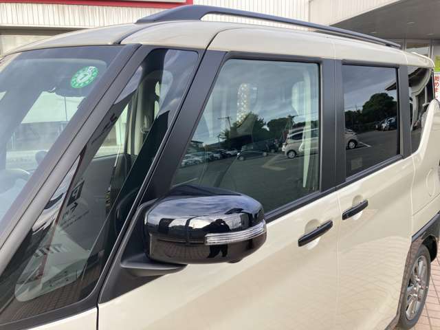 【ウインカー付きドアミラー】バイクとの事故防止になります☆小さいところまで気を配ったデザインです☆