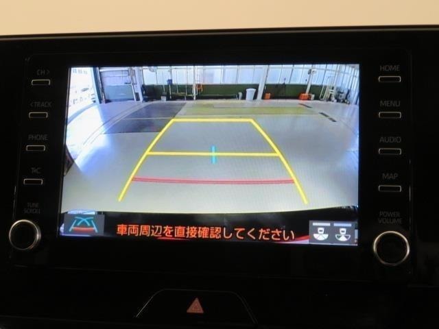 ★バックモニター★後退時に車両の後ろ側を画面に表示します。車庫入れなどでバックする際に後方確認ができ便利です。車庫入れが苦手な人もこれで安心。